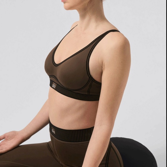 Alo Airlift Line Up Bra & Leggings Set in Espresso - Picture 1 of 4